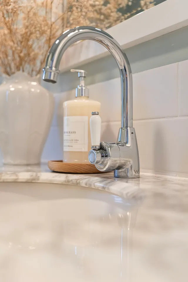 Tapware & Fixtures